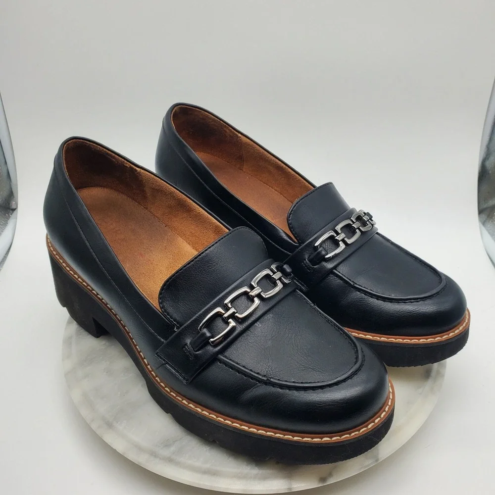 Naturalizer Cabana Womens Black Lug Sole Chain Loafers Size 11 M Platform Chunky